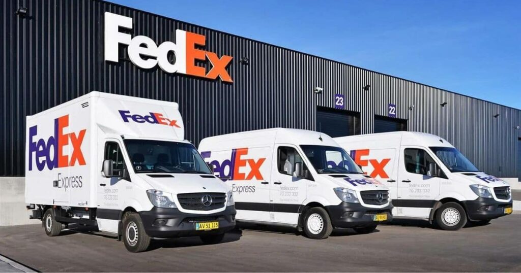 What Days Are FedEx Home Delivery Services Available?